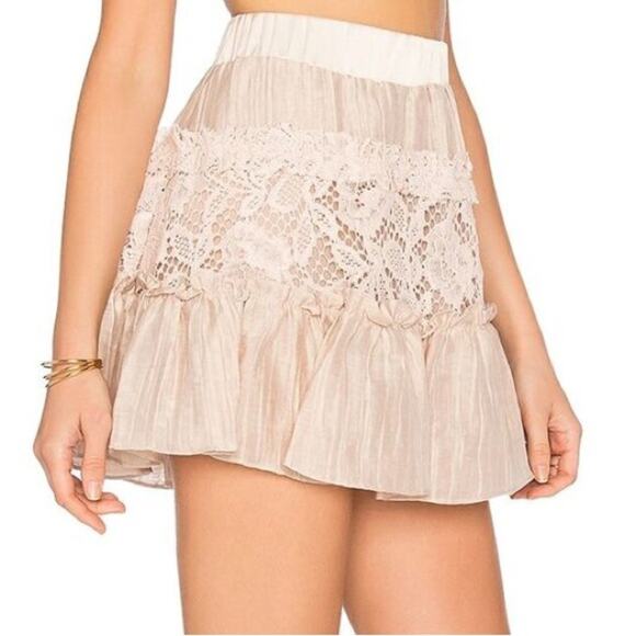 Alexis Women’s Mallory Intermix Blush Pink Lace Ruffled Tiered Mini Skirt Sz S - Picture 1 of 10